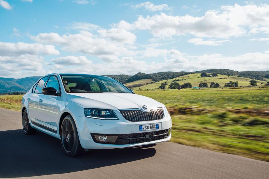 Skoda Octavia Sports Pack 2016 года  (AU) (фото 7 из 27)